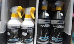 FERRETERIA 05464295 / EXPOSITOR / NUEVO UNIVERSAL LIMPIEZA AUTO