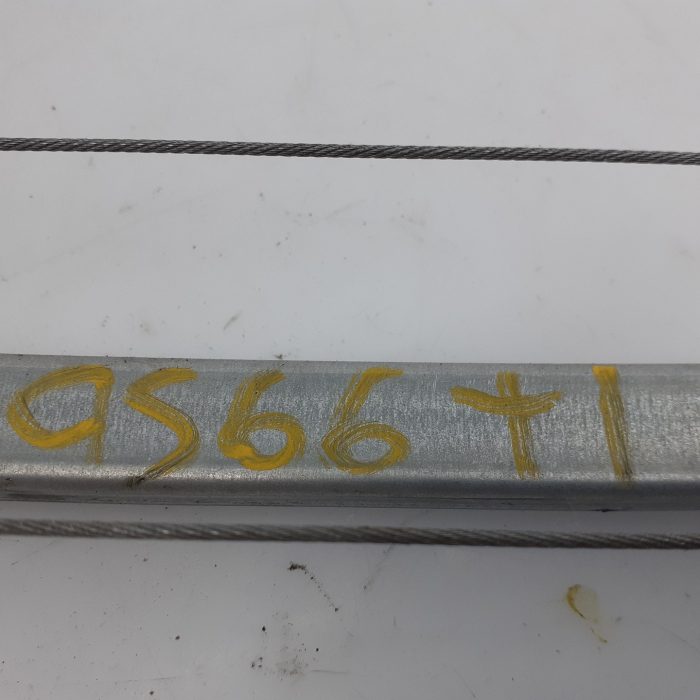 408821