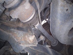 TRANSMISION TRASERA DERECHA NISSAN PATHFINDER (R51)