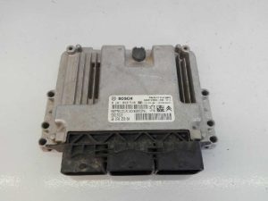 CENTRALITA MOTOR UCE 9807885980 / E3-B2-31-2 / 0281030546 CITROËN JUMPY
