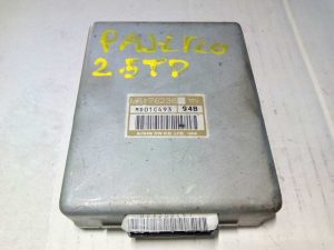CENTRALITA MOTOR UCE MR176236 / E3-A2-9-2 MITSUBISHI PAJERO