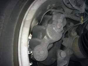 PINZA FRENO DELANTERA IZQUIERDA LAND ROVER DISCOVERY 4