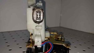 CERRADURA PUERTA TRASERA IZQUIERDA 3B4839015AM / T2-4-A8-4 / NUEVO UNIVERSAL CERRADURA
