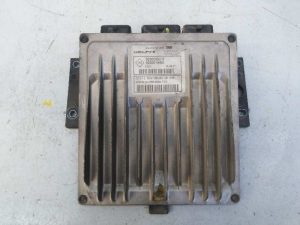 CENTRALITA MOTOR UCE 8200399038 / E2-A1-44-3 / 8200619409 RENAULT CLIO III