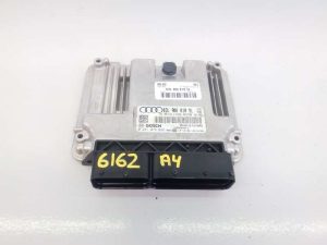 CENTRALITA MOTOR UCE 03L906018SL / E2-A1-18-3 / 0281019896 AUDI A4 AVANT (8K5) (2008)