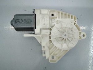 MOTOR ELEVALUNAS TRASERO IZQUIERDO 8K0959811 / E1-B6-56-1 AUDI A4 AVANT (8K5) (2008)