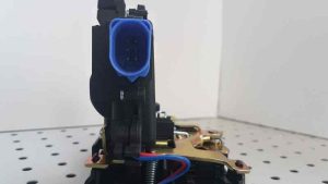 CERRADURA PUERTA TRASERA IZQUIERDA 3B4839015AG / T2-4-B7-4 / NUEVO UNIVERSAL CERRADURA