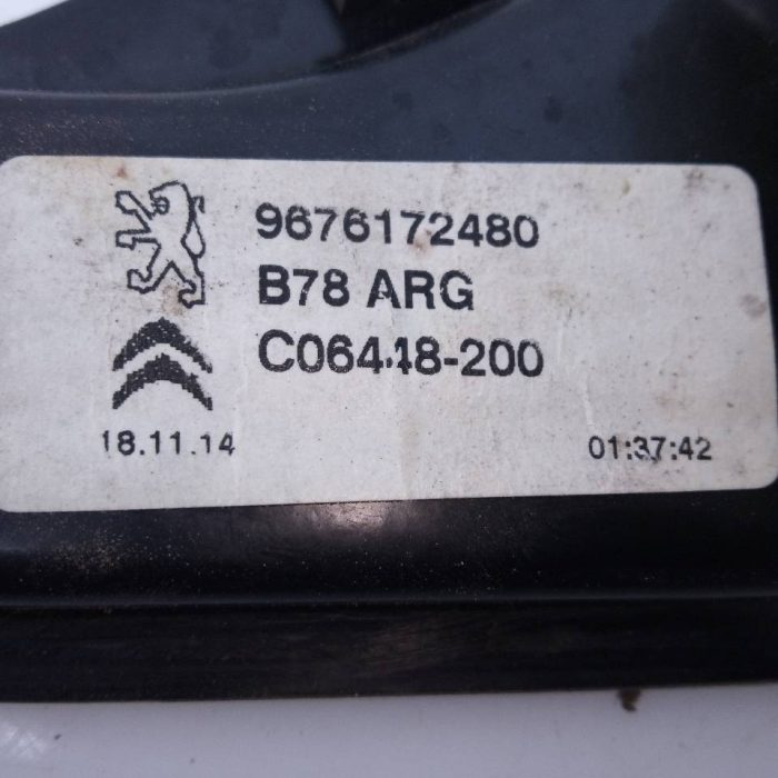 451930