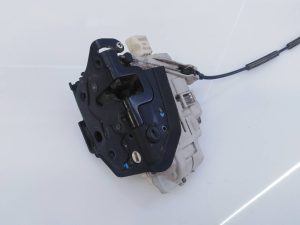 CERRADURA PUERTA TRASERA DERECHA 1P0839016 / E1-B6-48-1 SEAT LEON (1P1)