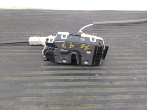 CERRADURA PUERTA DELANTERA IZQUIERDA A9067202135 / E1-A2-44-1 MERCEDES-BENZ SPRINTERII CAJA CERRADA (DESDE 01.06)