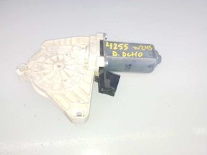 MOTOR ELEVALUNAS DELANTERO DERECHO 996145102 / E1-A2-28-1 MERCEDES-BENZ CLASE B (W245)