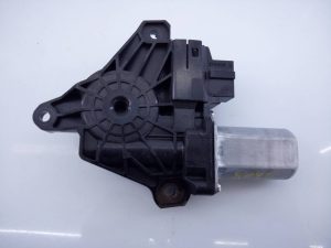MOTOR ELEVALUNAS TRASERO IZQUIERDO A2139060502 / E1-A2-15-1 MERCEDES-BENZ CLASE GLC (W253)