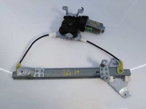 ELEVALUNAS TRASERO DERECHO 82700JD40A / E2-A4-5-2 NISSAN QASHQAI (J10)