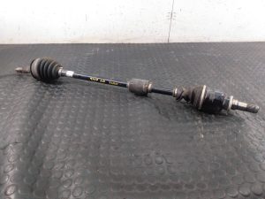 TRANSMISION DELANTERA DERECHA 434100D401B / P1-A6-19 / 10257751 TOYOTA YARIS