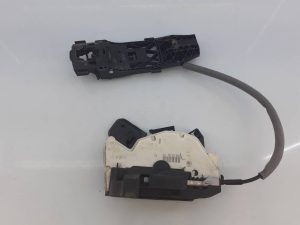 CERRADURA PUERTA DELANTERA DERECHA 5K1837016D / E1-B6-48-2 VOLKSWAGEN GOLF VII LIM.