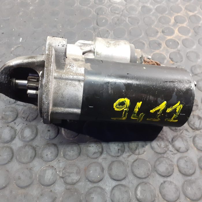 481033