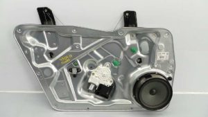 ELEVALUNAS DELANTERO IZQUIERDO 5N0837755 / E1-B6-2-3 VOLKSWAGEN TIGUAN (5N2)