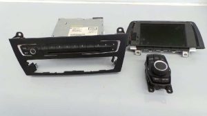 SISTEMA AUDIO / RADIO CD 65129272364 / E1-A3-3-1 / 9237538037 BMW SERIE 1 LIM. (F20)