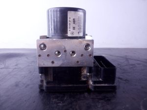 ABS A1724313712 / P3-B8-17-3 / A1729014000 MERCEDES-BENZ CLASE C (W204) LIM.