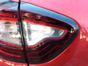 PILOTO TRASERO IZQUIERDO PORTON RENAULT CAPTUR