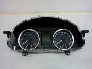 CUADRO INSTRUMENTOS 838000ZV80 / E3-B2-12-1 TOYOTA AURIS