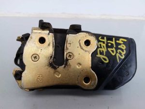 CERRADURA PUERTA TRASERA DERECHA 55113376AC / E1-B5-4-2 JEEP GR. CHEROKEE (WH)