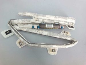 AIRBAG CORTINA DELANTERO DERECHO 604703300 / E1-A2-11-2 MERCEDES-BENZ CLASE C (W204) BERLINA