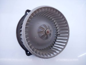 VENTILADOR CALEFACCION 1940001450 / E3-B2-18-5 TOYOTA RAV 4 (A2)