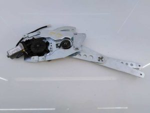 ELEVALUNAS DELANTERO DERECHO 14942080 / E1-A1-8-1 / 4942080 RENAULT KANGOO (F/KC0)