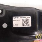 524105