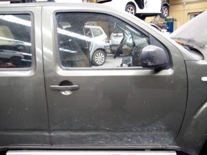 PUERTA DELANTERA DERECHA NISSAN PATHFINDER (R51)