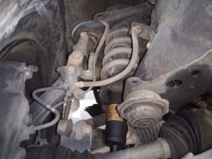 AMORTIGUADOR DELANTERO IZQUIERDO TOYOTA LAND CRUISER (J15)