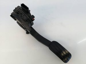 PEDAL ACELERADOR 180101626R / E3-B4-16-1 / 6PV00997801 RENAULT MASTER KIPPER