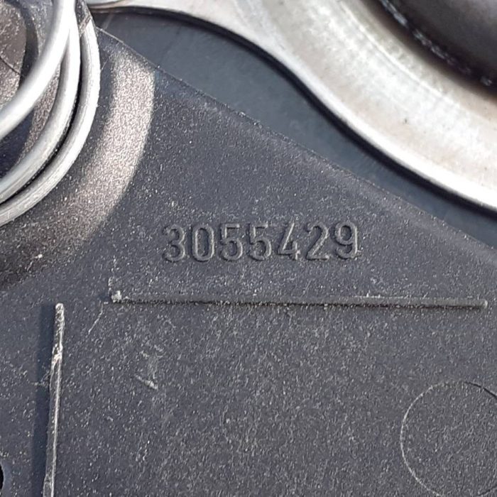 560052