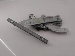 ELEVALUNAS TRASERO DERECHO E2-A4-5-1 NISSAN NOTE (E11E)