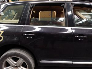 PUERTA TRASERA DERECHA VOLKSWAGEN TOUAREG (7L6)