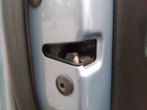 CERRADURA PUERTA DELANTERA IZQUIERDA VOLKSWAGEN PASSAT VARIANT (365)