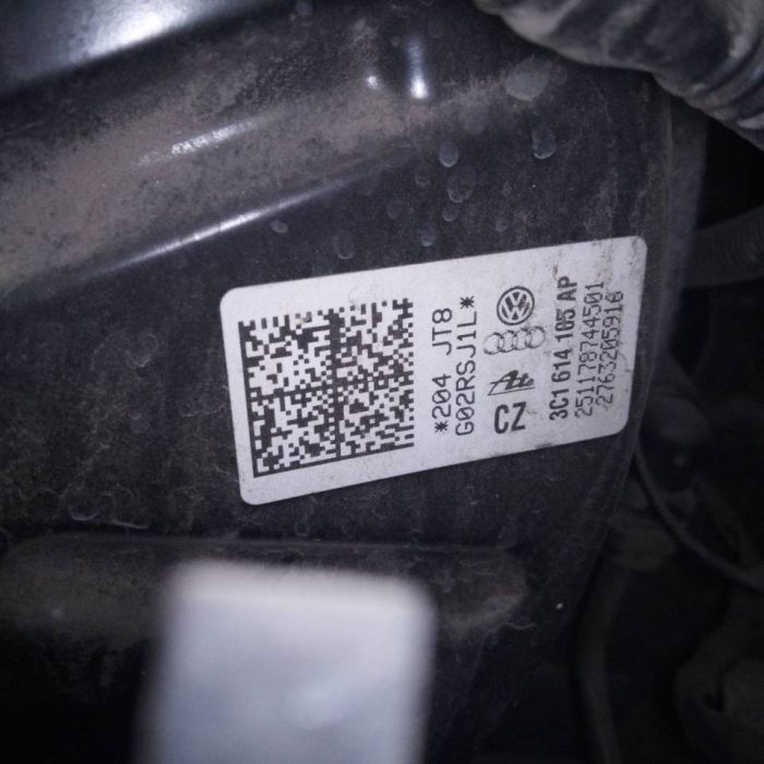 568775