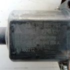 604980