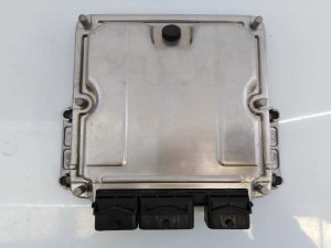CENTRALITA MOTOR UCE 9645534880 / E3-B2-34-1 / 0281010885 CITROËN C5 BERLINA