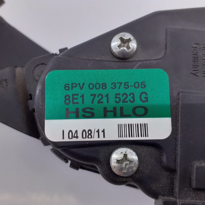 608712