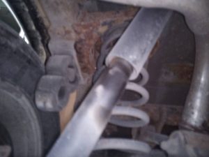 AMORTIGUADOR TRASERO IZQUIERDO NISSAN TERRANO/TERRANO.II (R20)