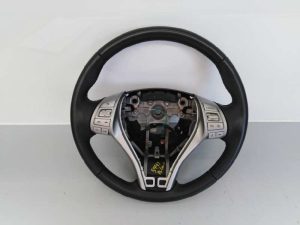 VOLANTE E2-A4-44-1 NISSAN PULSAR (C13)