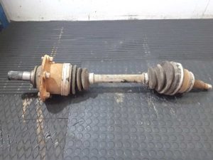 TRANSMISION TRASERA IZQUIERDA P1-A1-13 MITSUBISHI MONTERO (V60/V70)