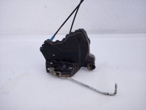 CERRADURA PUERTA DELANTERA IZQUIERDA E2-B4-45-1 TOYOTA AURIS