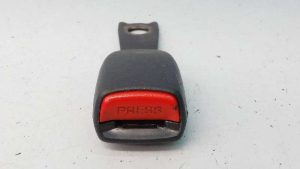 CINTURON SEGURIDAD DELANTERO DERECHO NSB1085 / E2-A3-9-1 SUZUKI JIMNY SN (FJ)