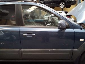 PUERTA DELANTERA DERECHA KIA SORENTO