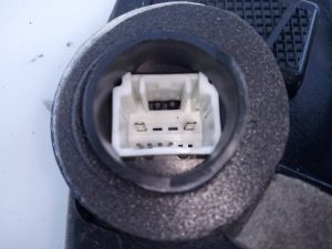 CERRADURA PUERTA DELANTERA IZQUIERDA 266031420 / E2-A3-4-1 SUZUKI GRAND VITARA JB (JT)
