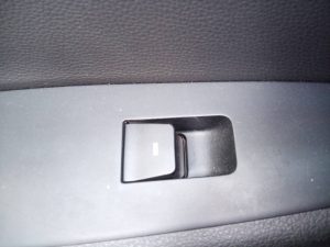 MANDO ELEVALUNAS TRASERO IZQUIERDO HYUNDAI TUCSON