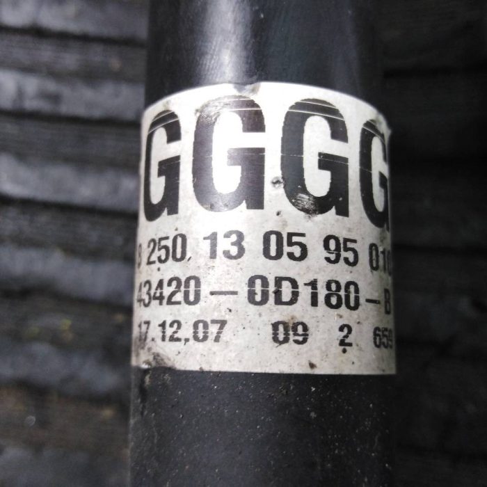 633457